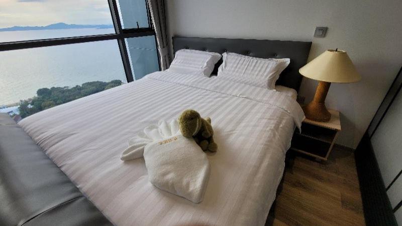 Andromeda Condo By Feng Pattaya Kamer foto